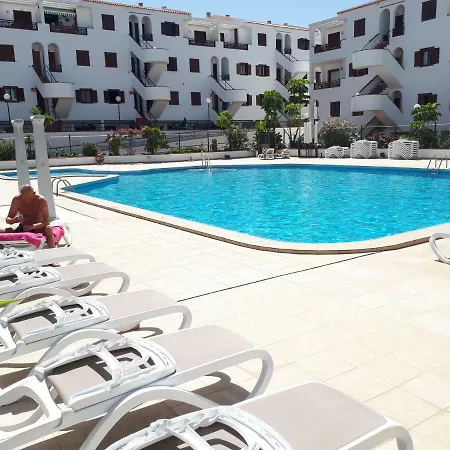 Victoria Los Cristianos Apartment *