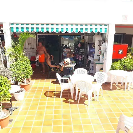 Victoria Los Cristianos Apartment
