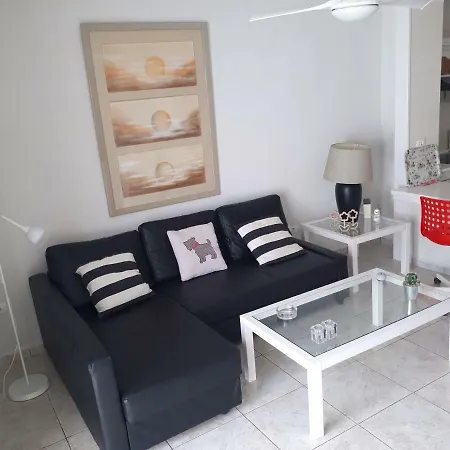 Victoria Los Cristianos Apartment